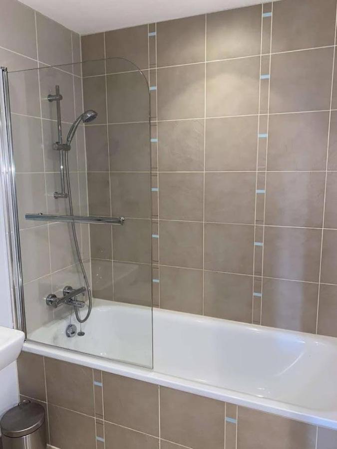 Gunwharf Apartment Portsmouth Esterno foto